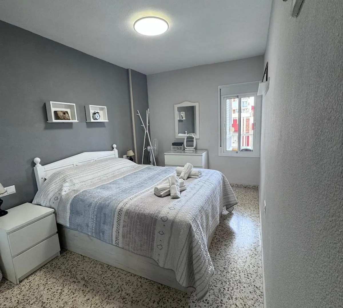 Cozy Apartment In Prime Location - Бенальмадена