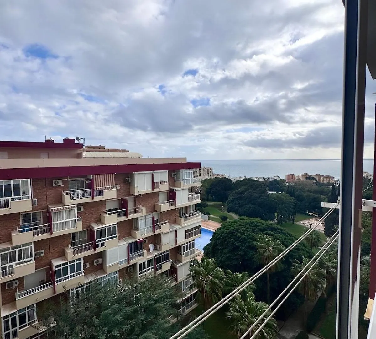 Cozy Apartment In Prime Location - Бенальмадена