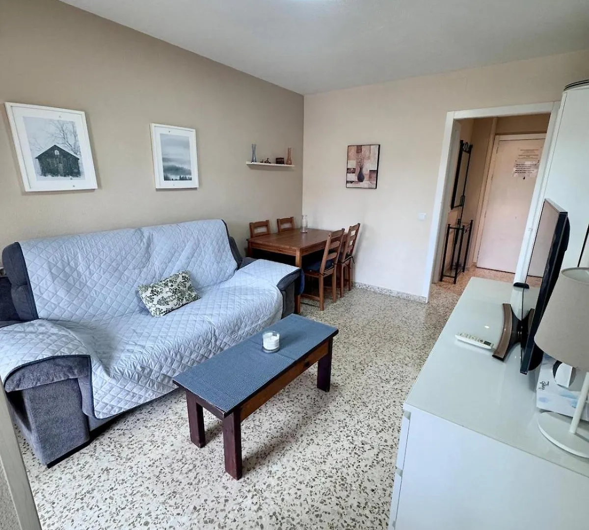 Cozy Apartment In Prime Location - Benalmadena Spain